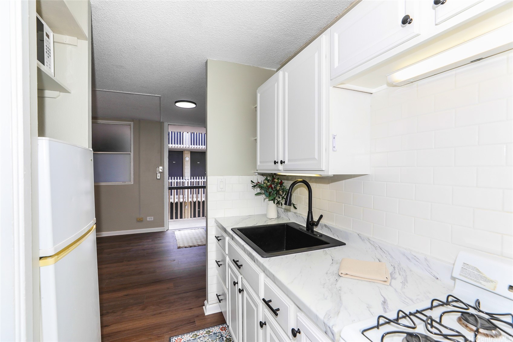 1911 Kalakaua Avenue 503