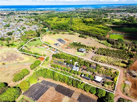 Photo of 004 Kaukonahua Road, Waialua, HI 96791 (MLS # 202528087)