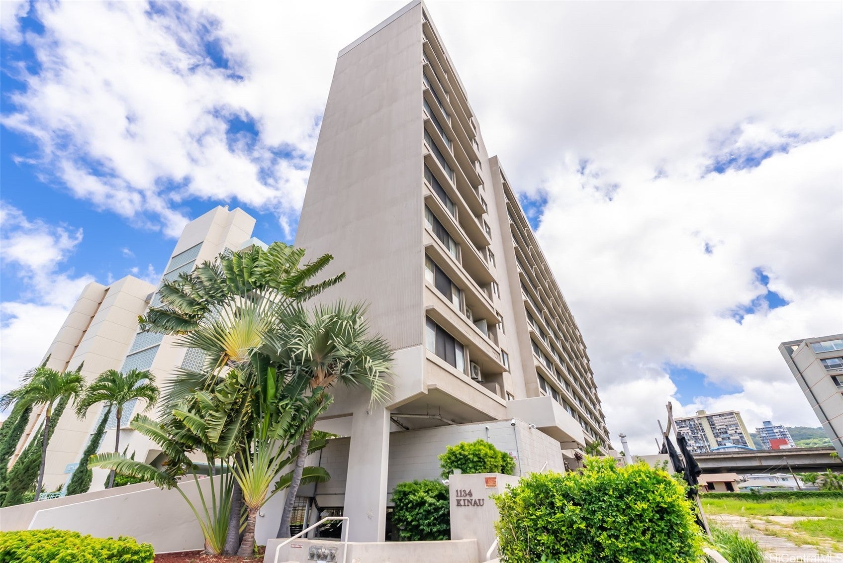 1134 Kinau Street 1204