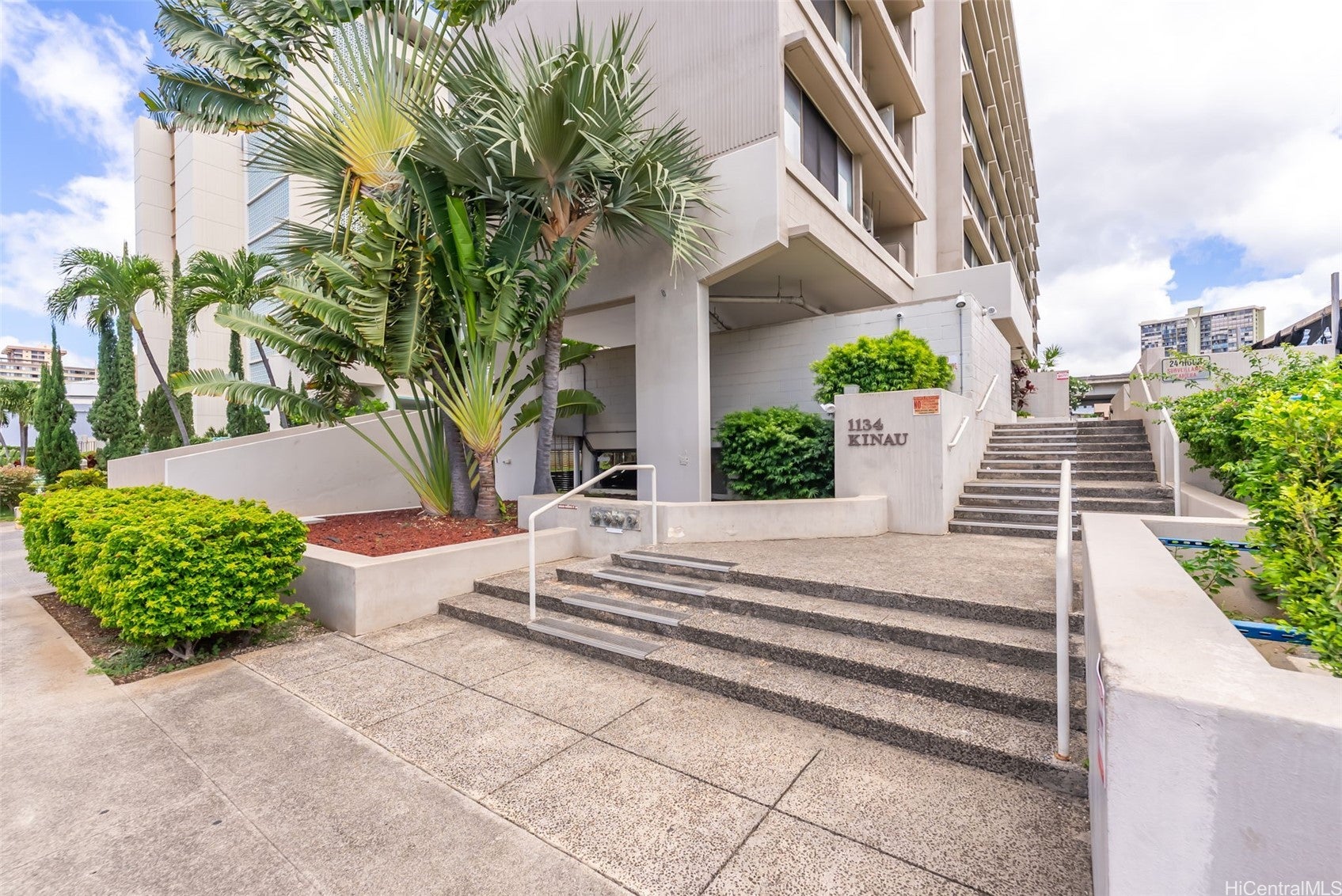 1134 Kinau Street 1204