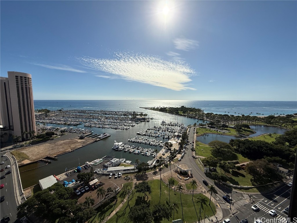 Yacht Harbor Towers Condominium