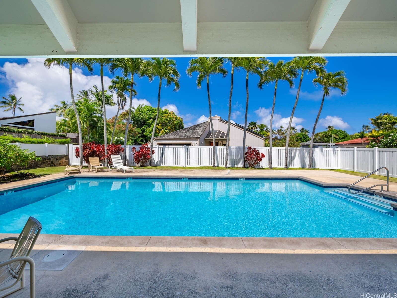824 N Kalaheo Avenue A