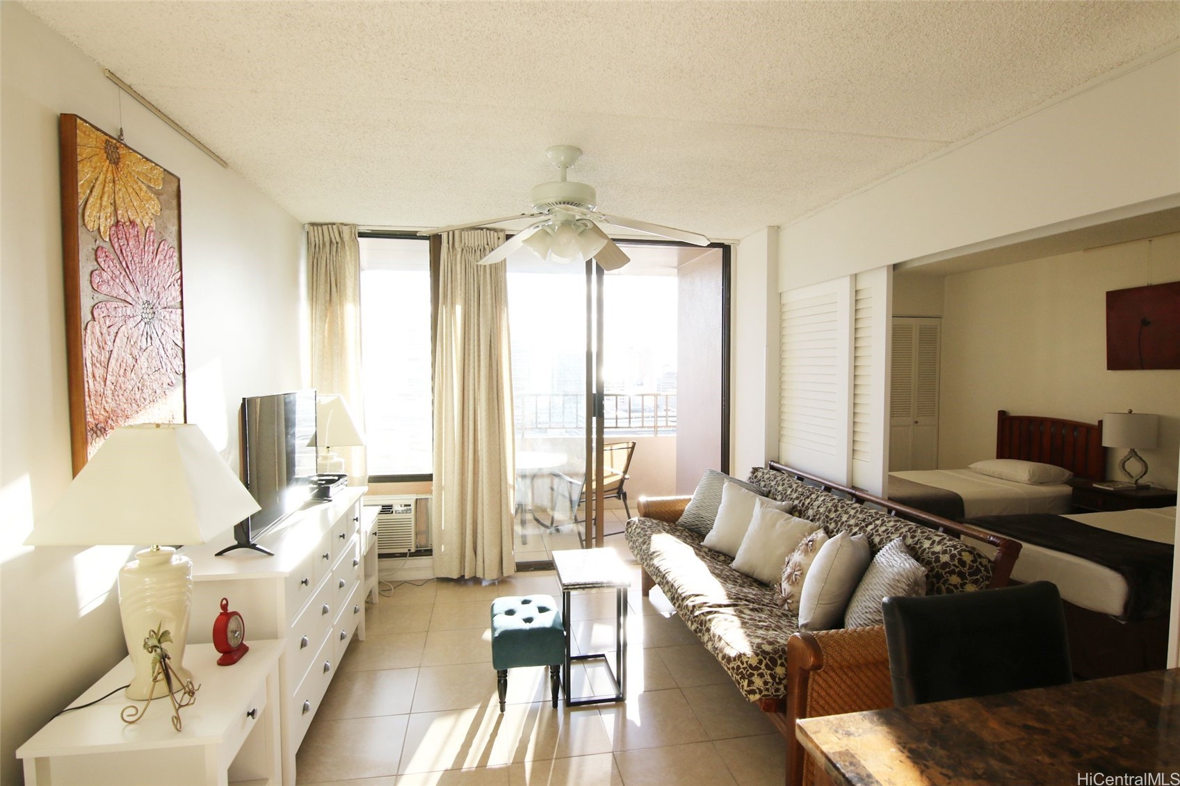 2240 Kuhio Avenue 2011