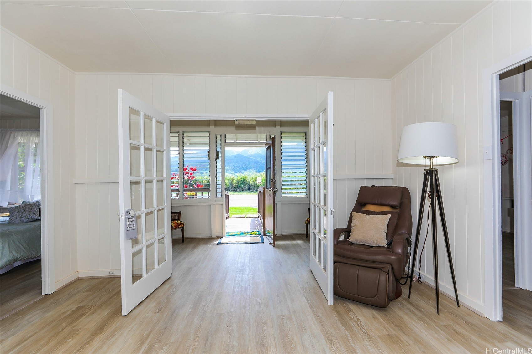 67-197 Kanoulu Street