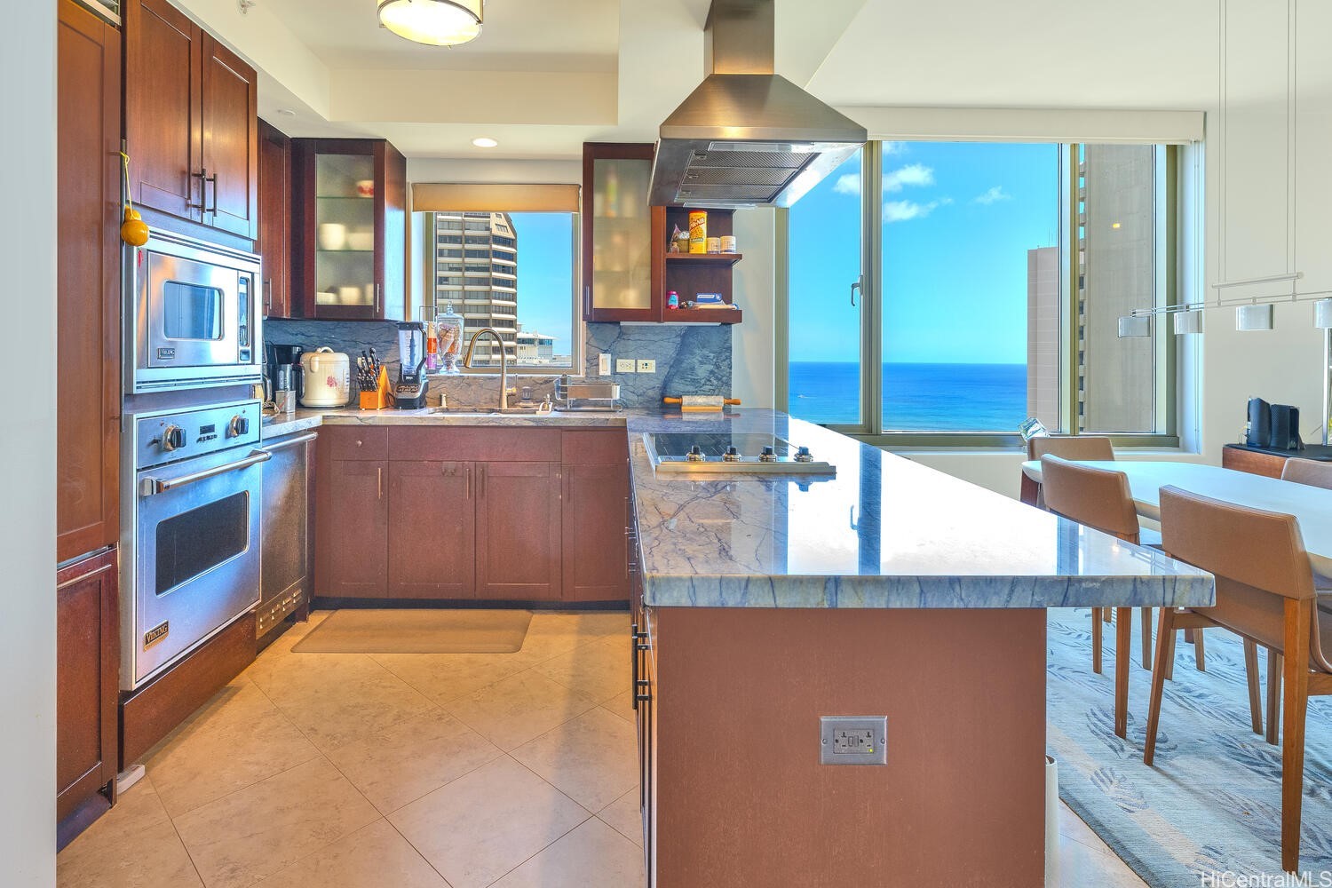 1551 Ala Wai Boulevard 2906