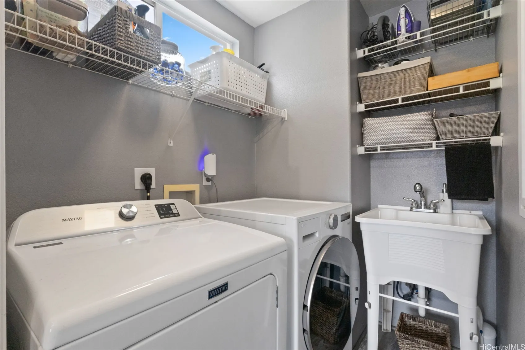 Waianae, Hawaii 96792, United States, 3 Bedrooms Bedrooms, ,3 BathroomsBathrooms,Residential,Pending,222708