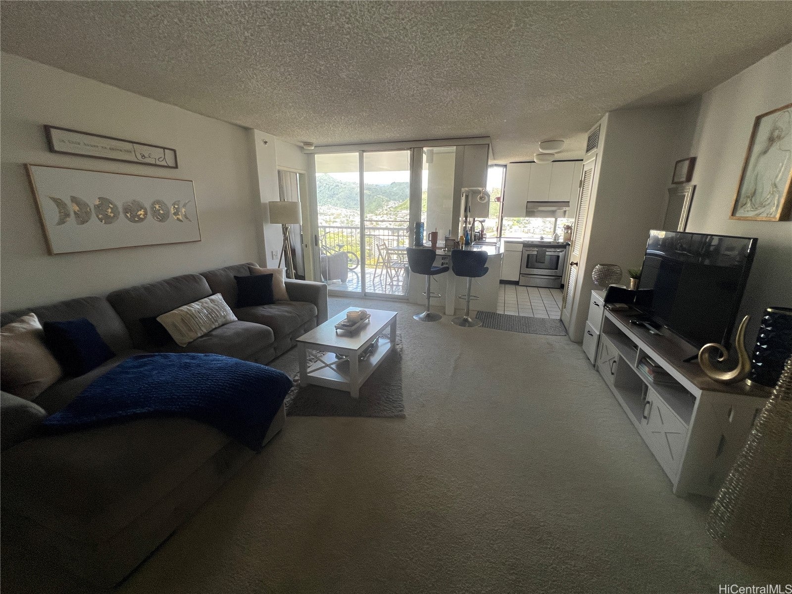1212 Nuuanu Avenue 2706