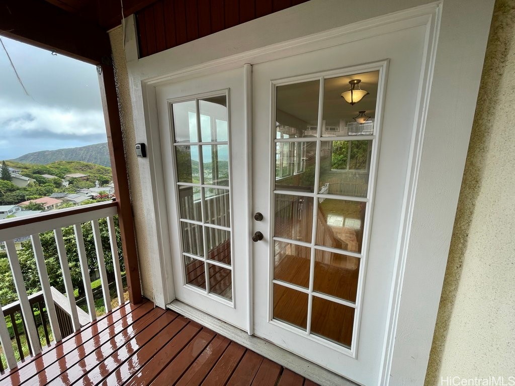 1101 Kaluanui Road B