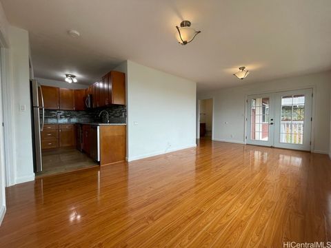 1101 Kaluanui Road B Honolulu HI 96825