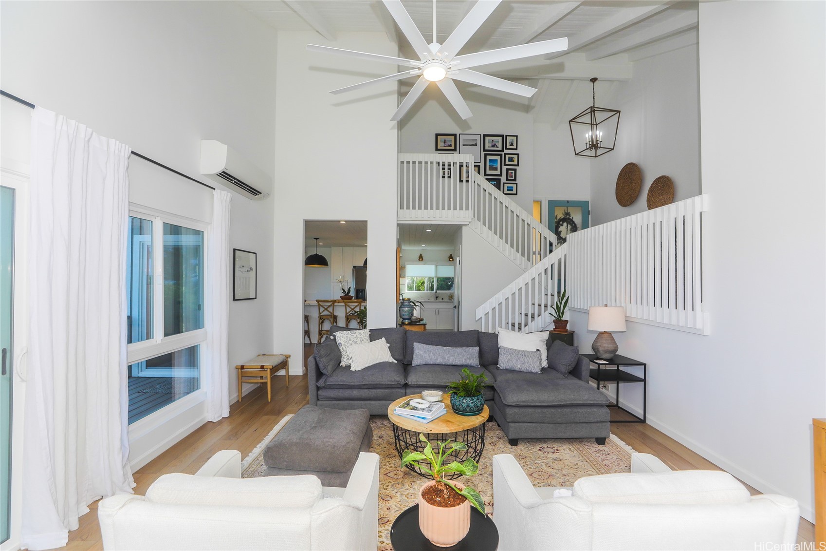 963 Kaluanui Road
