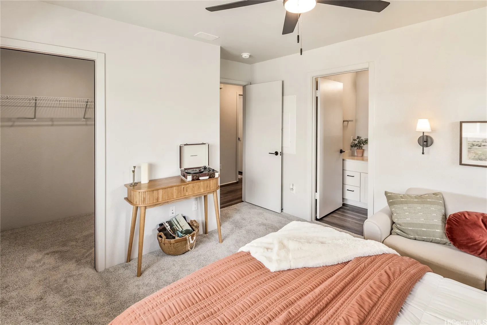 Ewa Beach, Hawaii 96706, United States, 3 Bedrooms Bedrooms, ,2 BathroomsBathrooms,Residential,Active,242370