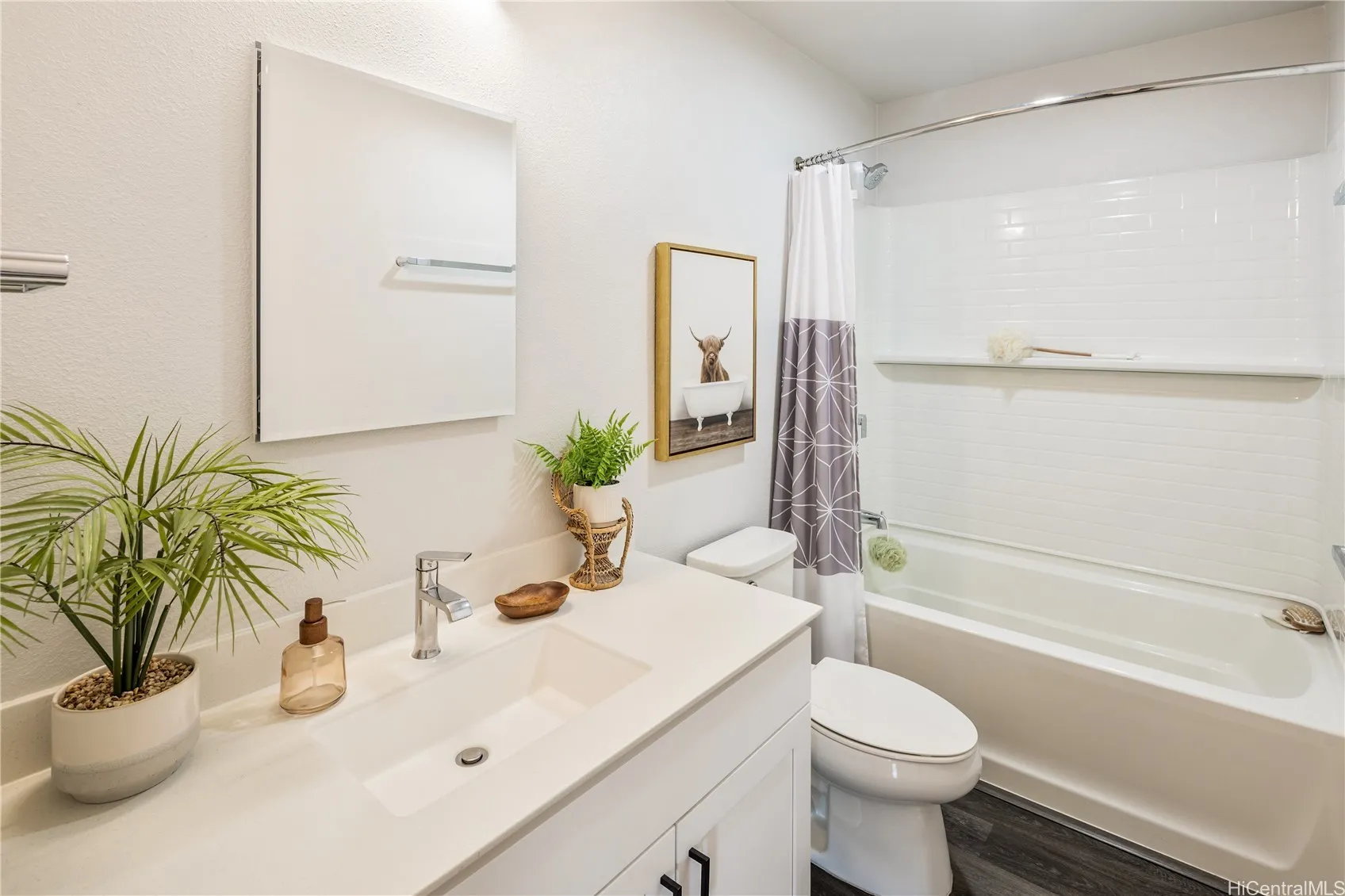 Ewa Beach, Hawaii 96706, United States, 3 Bedrooms Bedrooms, ,2 BathroomsBathrooms,Residential,Active,242370