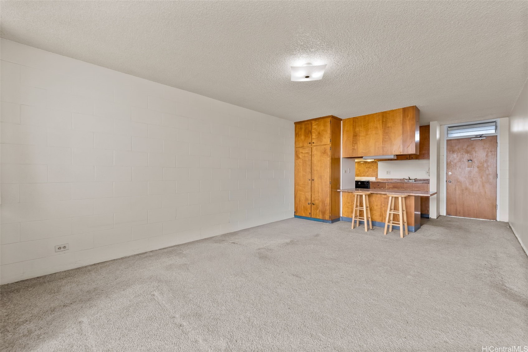 906 Lehua Avenue B405