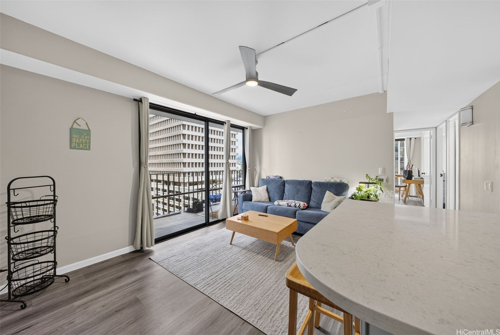 225 Queen Street 9G