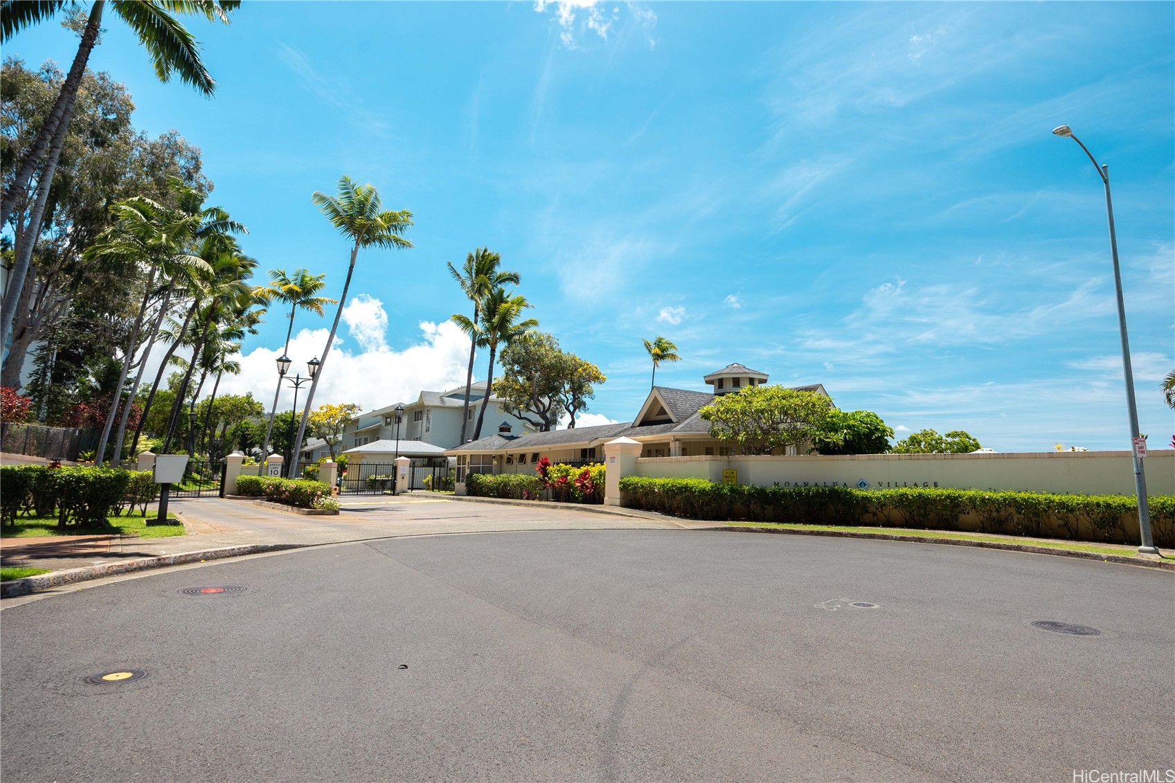 Moanalua Village Condominium