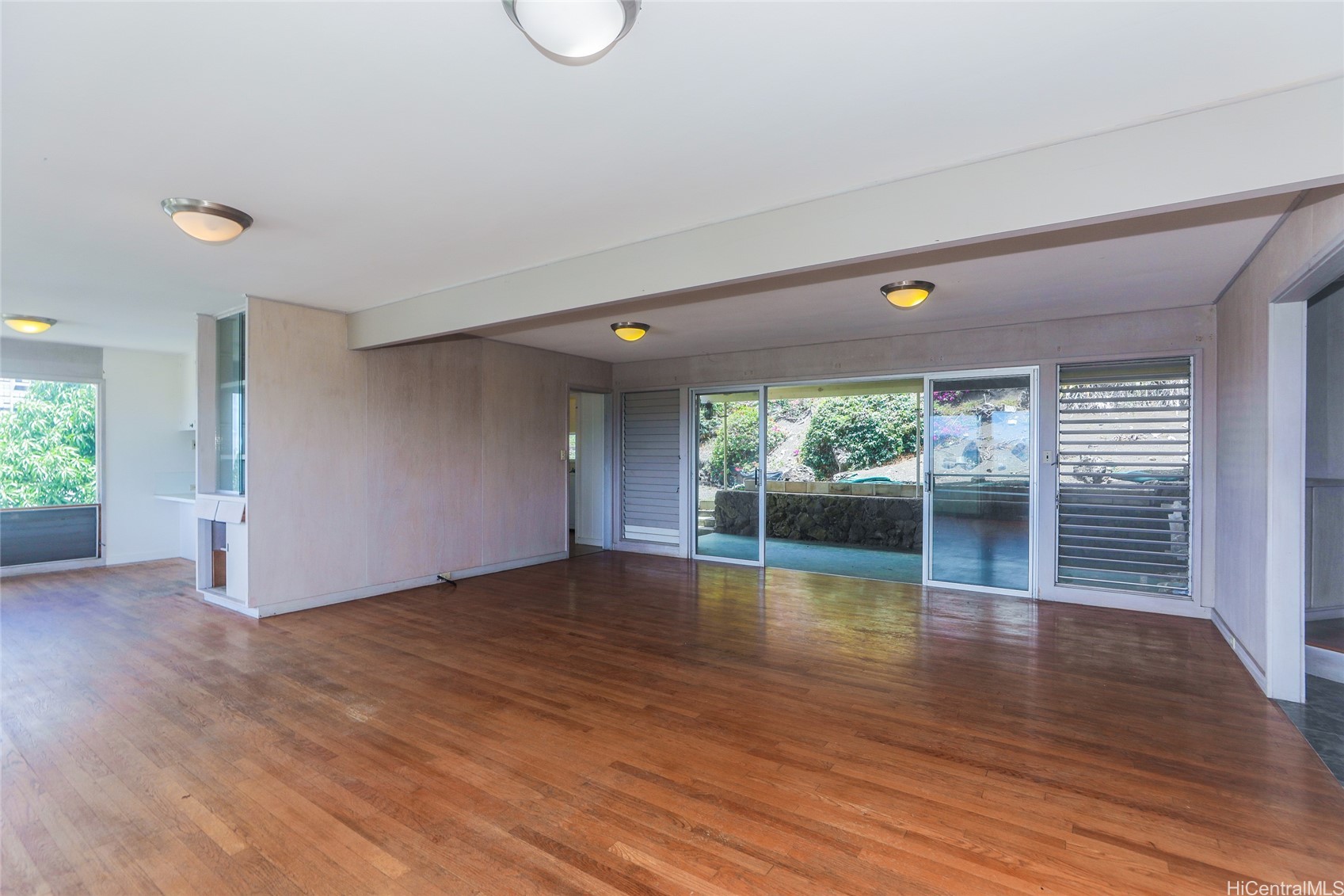 1952 Nehoa Place