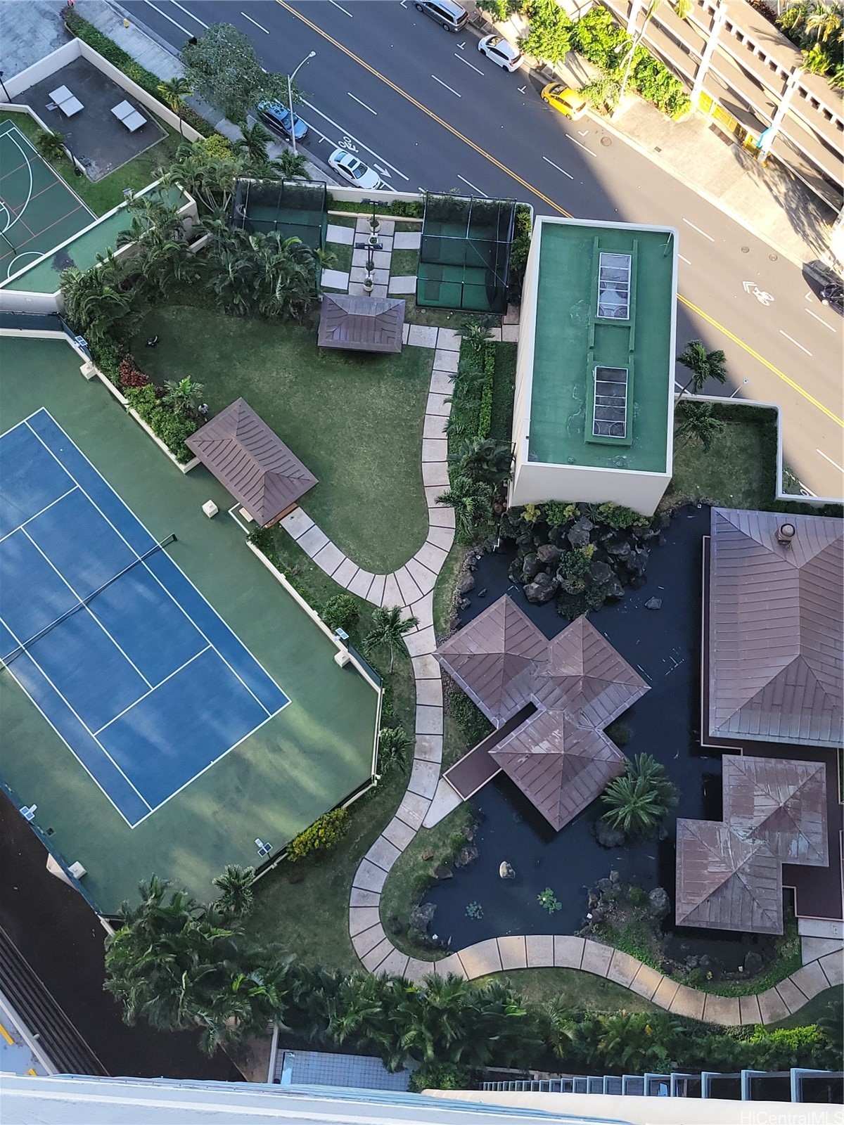 1212 Nuuanu Avenue 3710