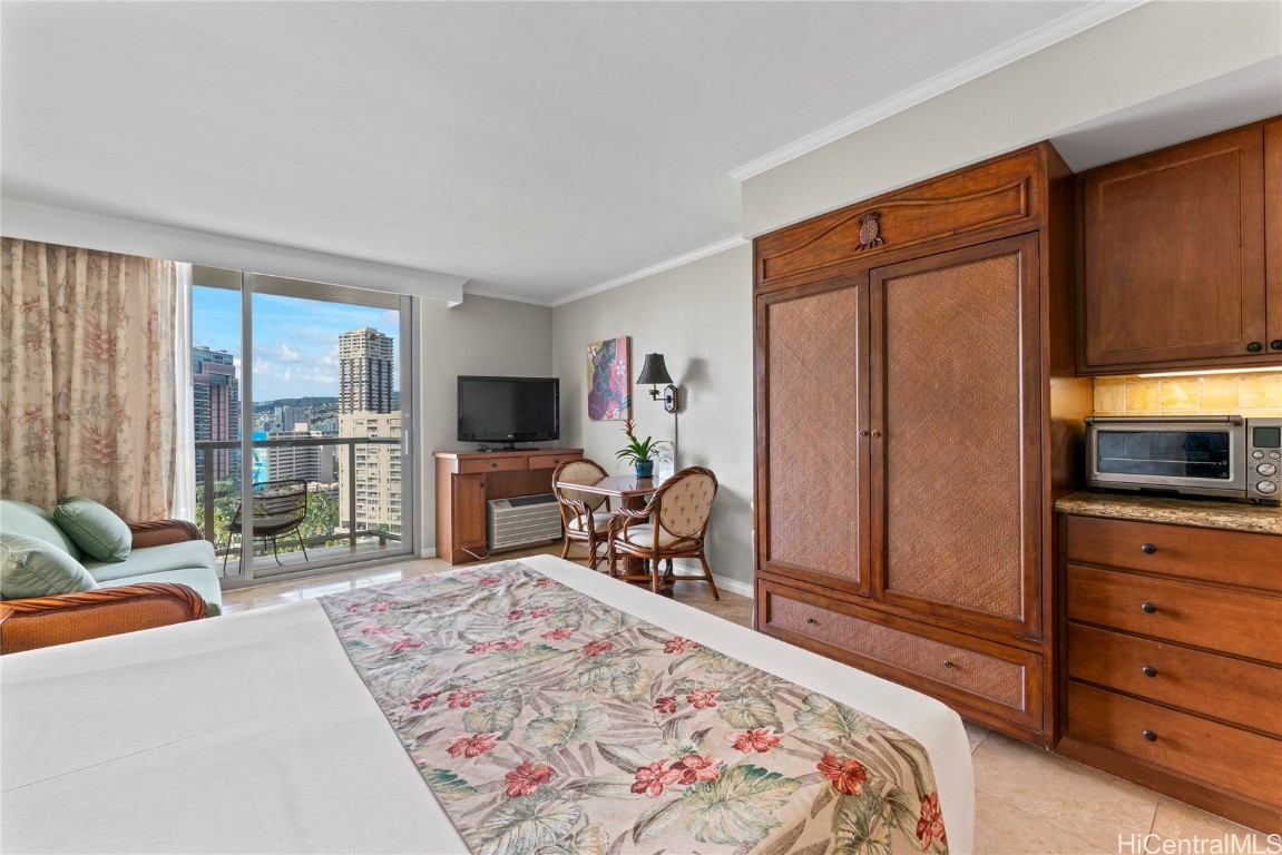 2045 Kalakaua Avenue 1601