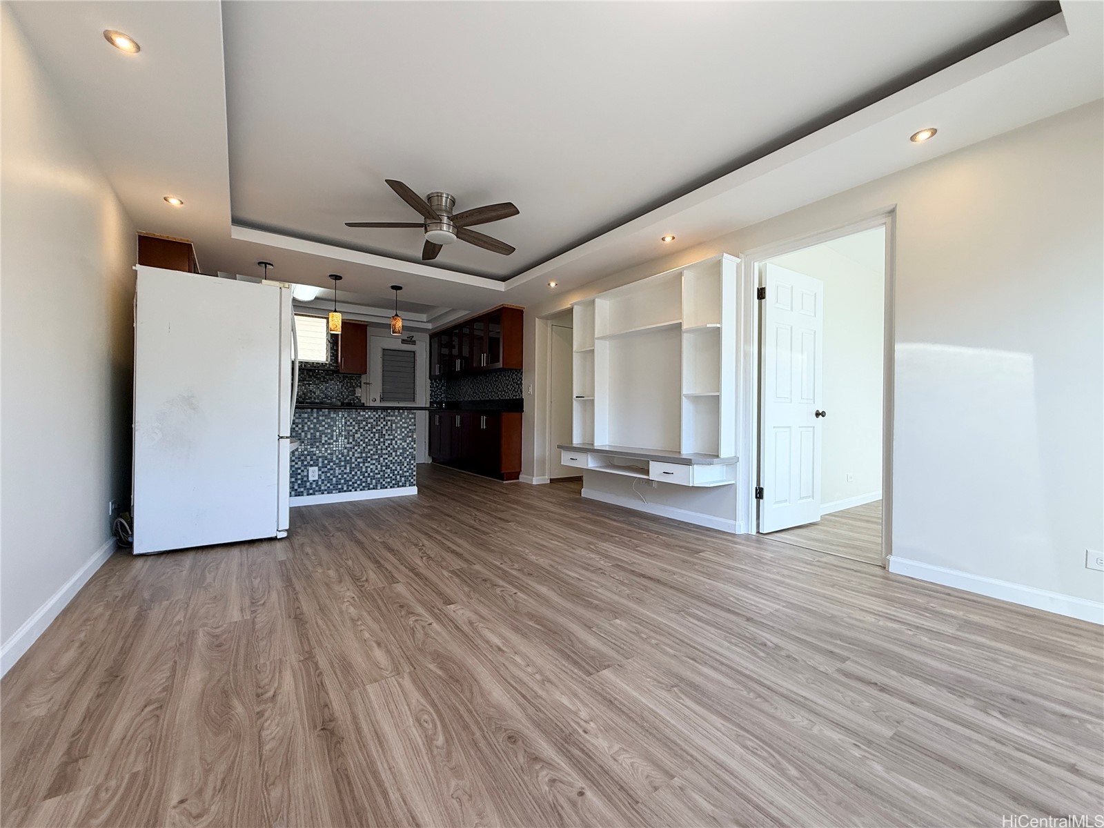 2440 Date Street 106