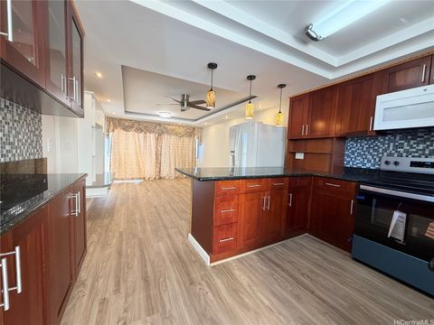 2440 Date Street 106 Honolulu HI 96826