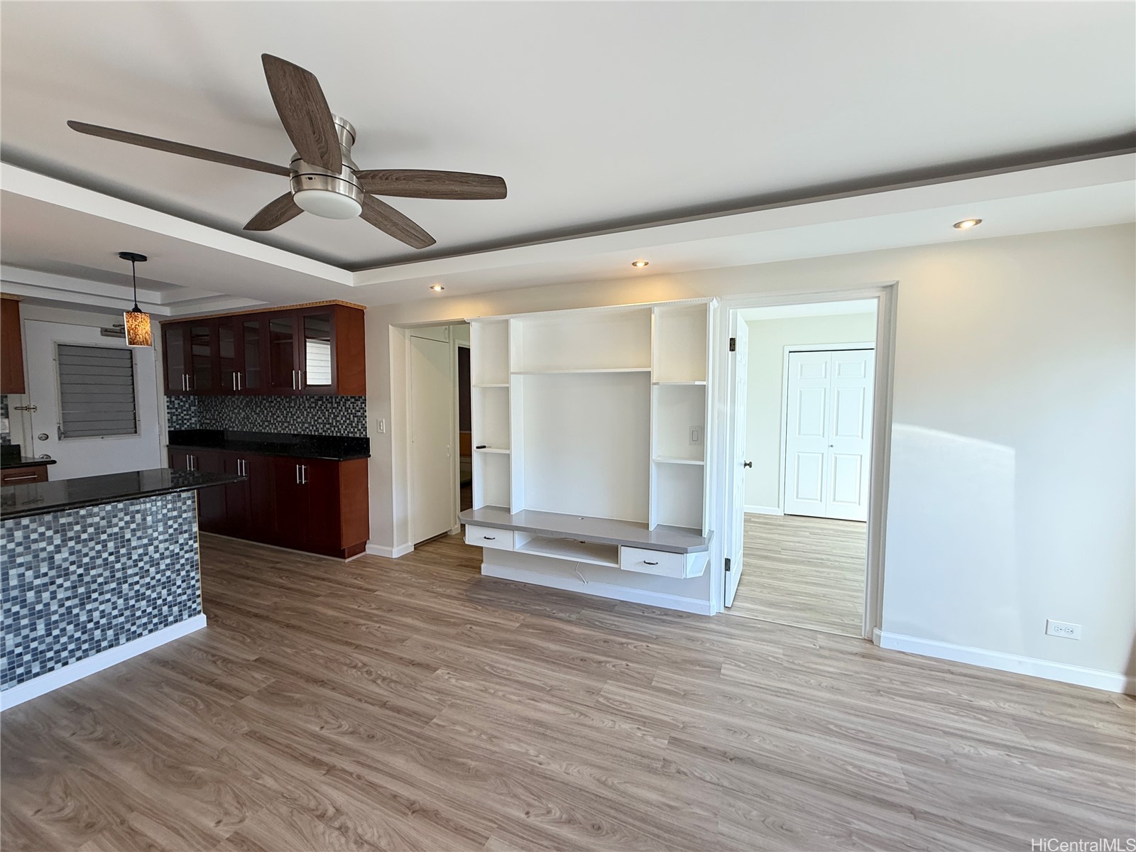 2440 Date Street 106