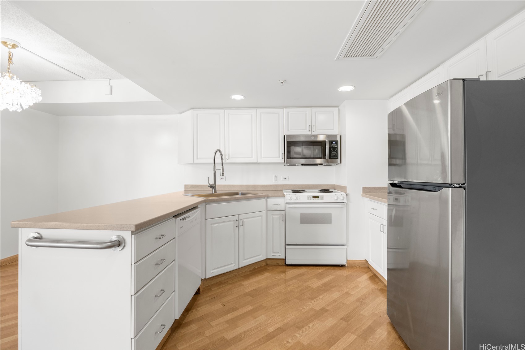 1314 Kalakaua Avenue 410