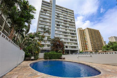 Photo of 435 Seaside Avenue #1205, Honolulu, HI 96815 (MLS # 202615962)