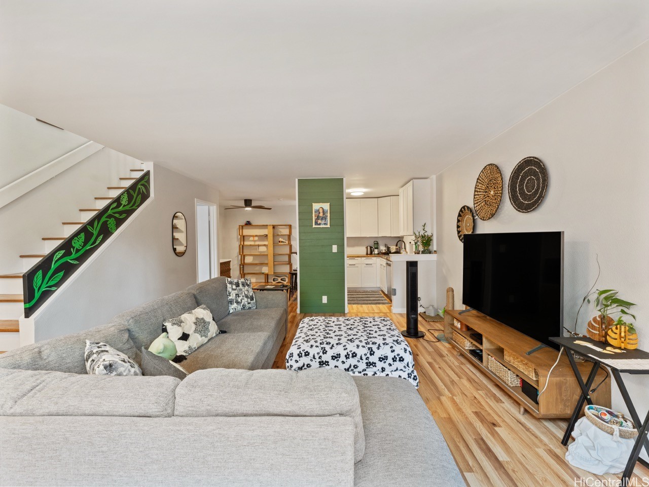 46-63 Emepela Place P205