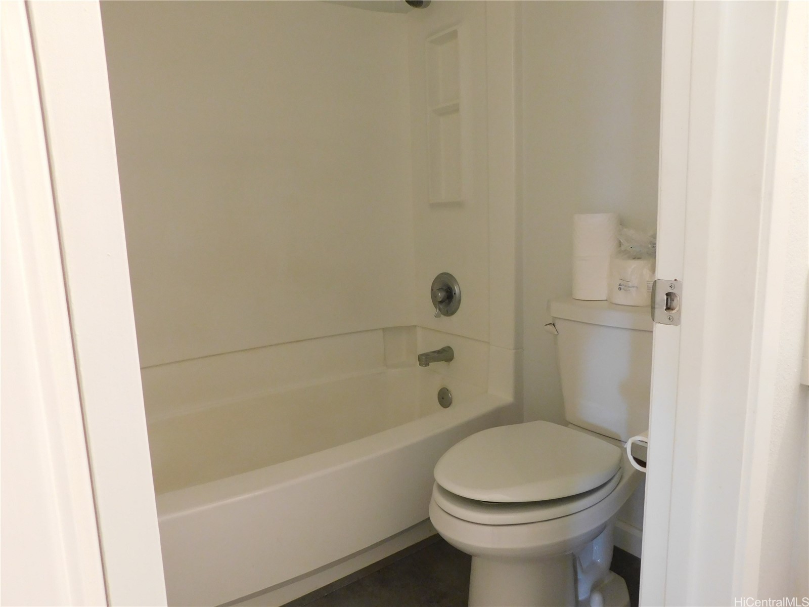 91-1060 Mikohu Street 5T