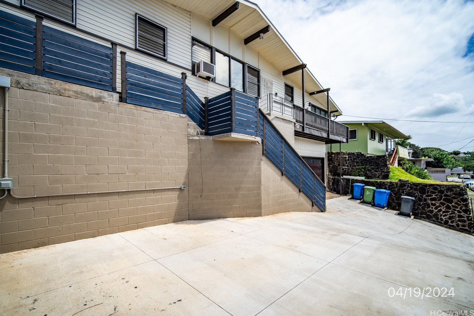 1483 Mahiole Street