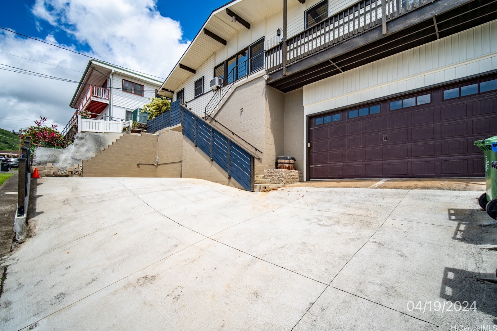 1483 Mahiole Street