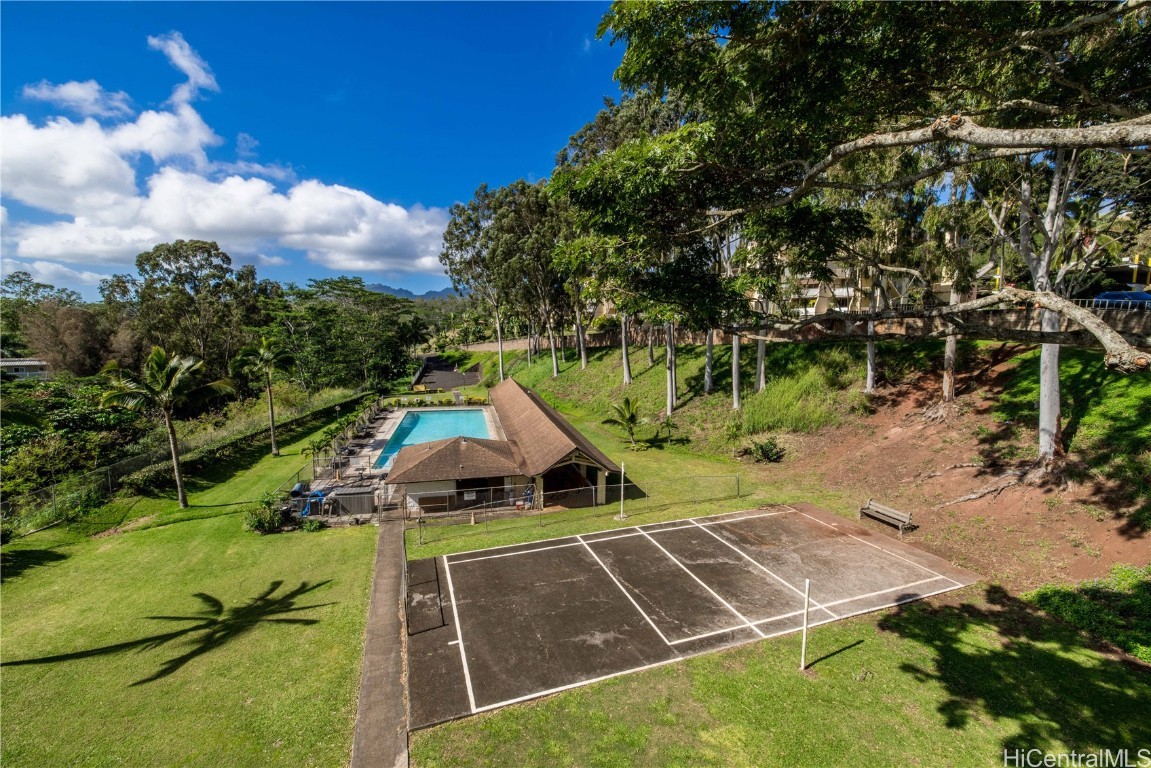 Northbrook-melemanu Condominium