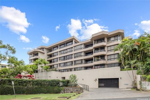 Photo of 512 Iolani Avenue #202, Honolulu, HI 96813 (MLS # 202608696)