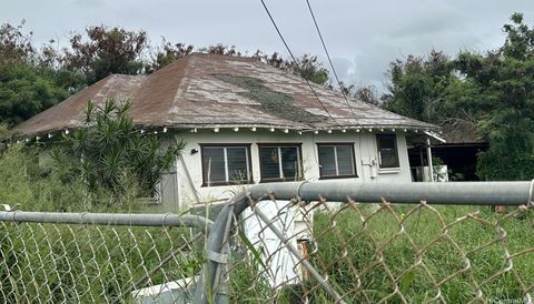 Photo of 86-319 Mailiilii Road, Waianae, HI 96792 (MLS # 202605621)