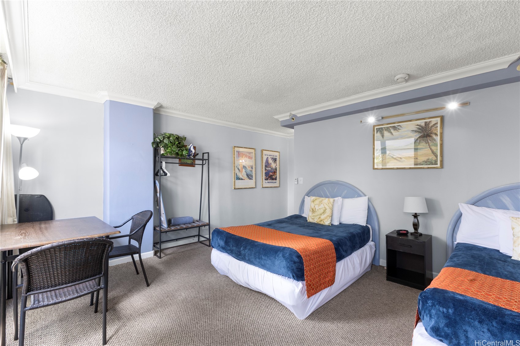 134 Kapahulu Avenue 618