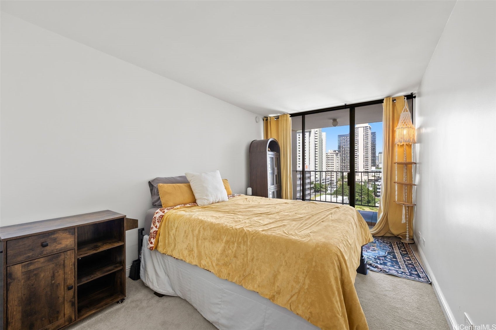 250 Ohua Avenue 9C