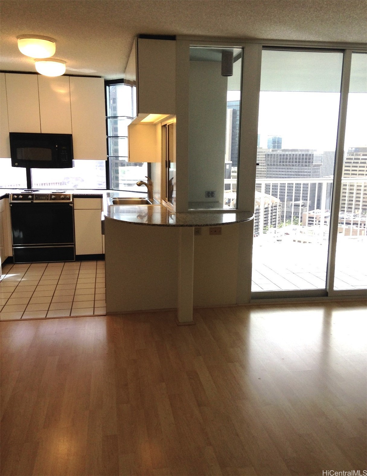 Honolulu Park Place Residential Lease