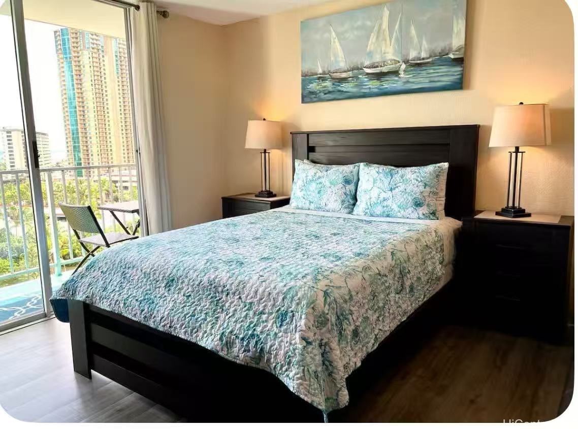 1920 Ala Moana Boulevard 1111