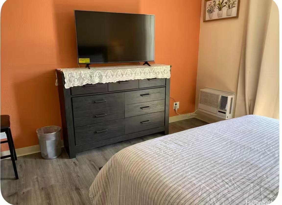 1920 Ala Moana Boulevard 1111