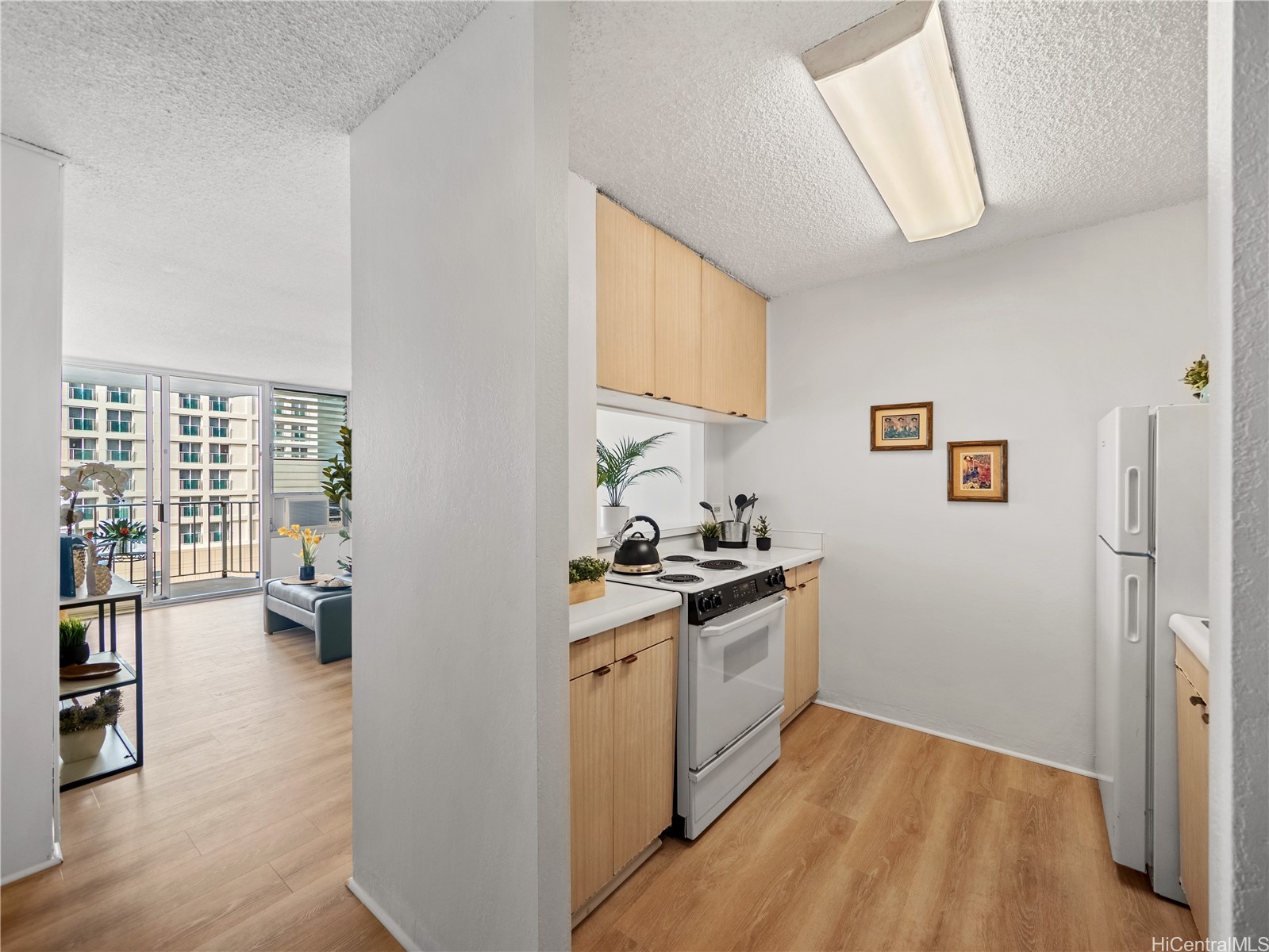 1617 Kapiolani Boulevard 807