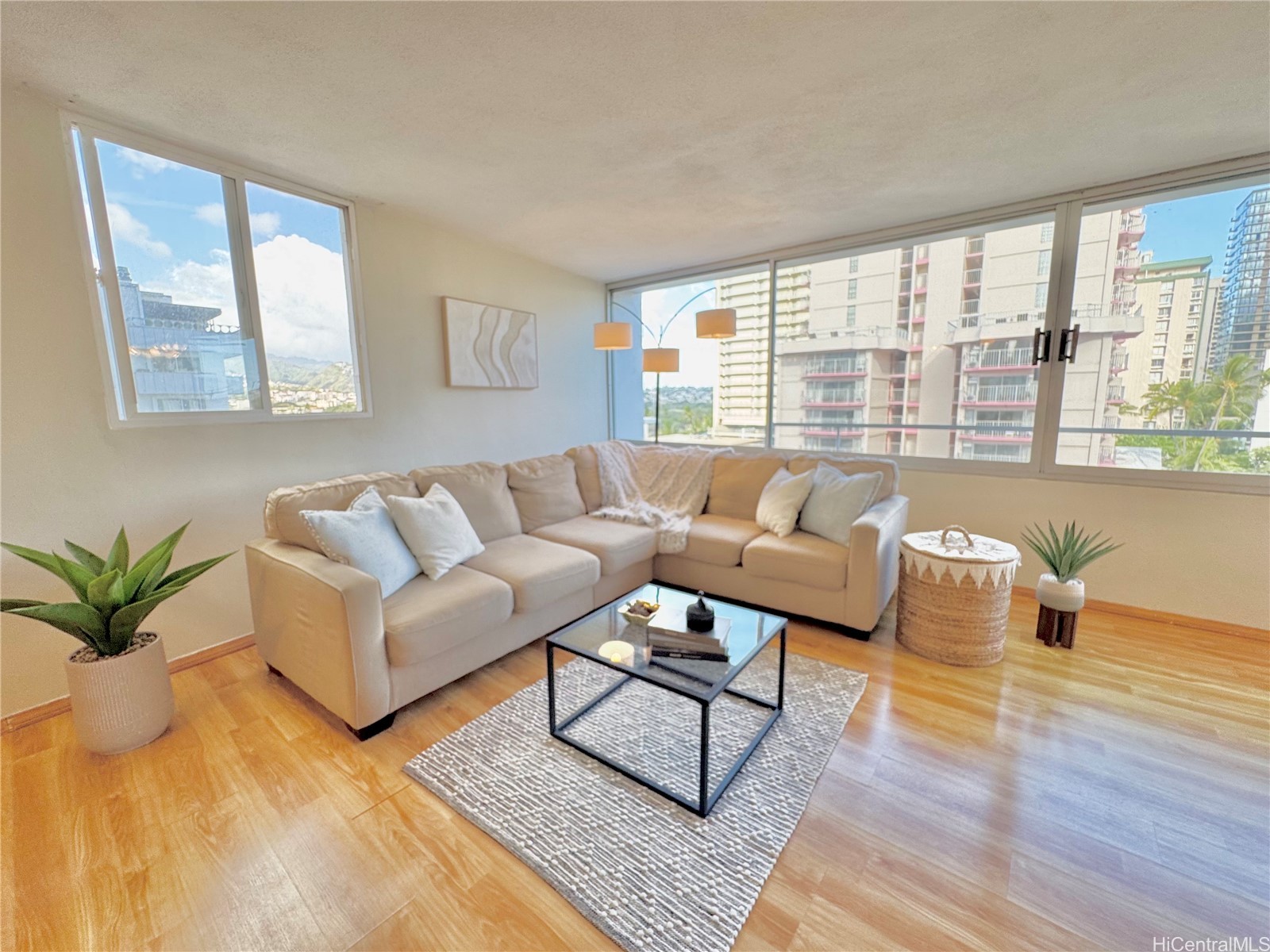 435 Seaside Avenue 709