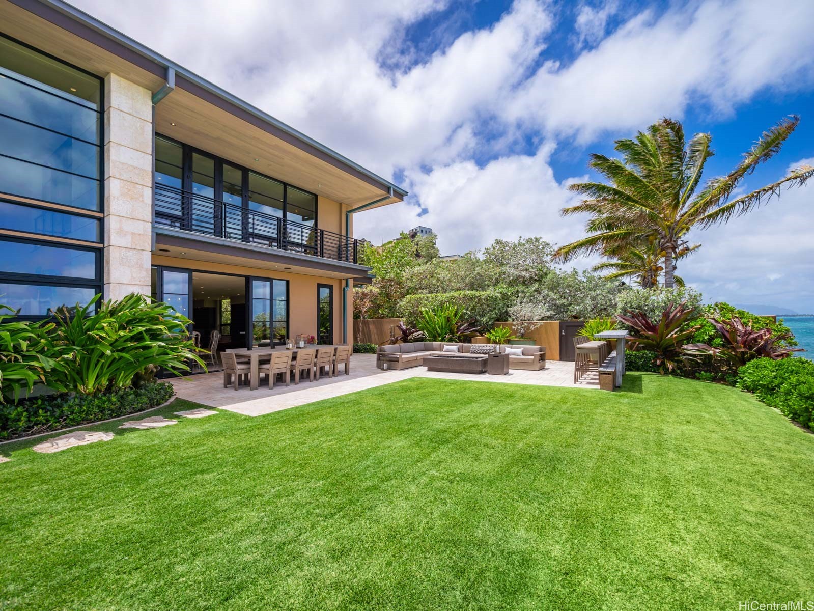 766 Mokulua Drive