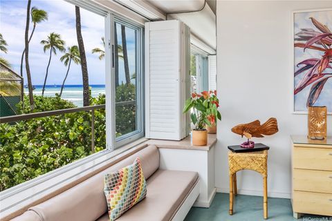 Photo of 2895 Kalakaua Avenue #206, Honolulu, HI 96815 (MLS # 202608523)