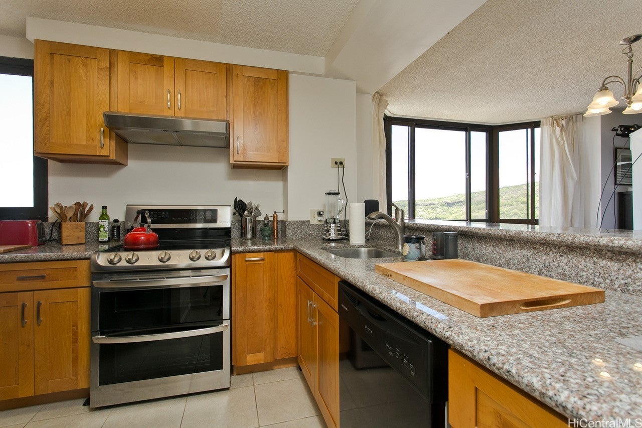5070 Likini Street PH112