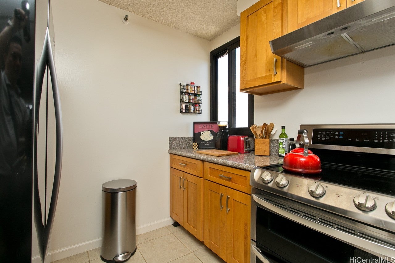 5070 Likini Street PH112