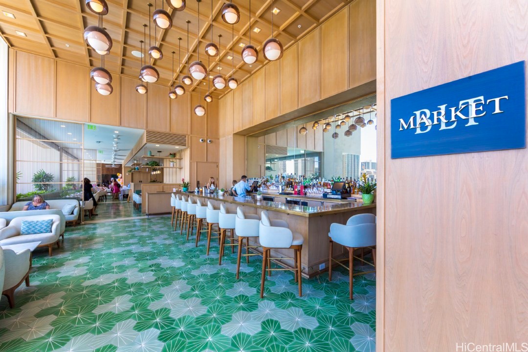The Ritz-carlton Residences - 383 Kalaimoku Condominium