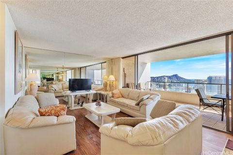 1910 Ala Moana Boulevard 39B Honolulu HI 96815
