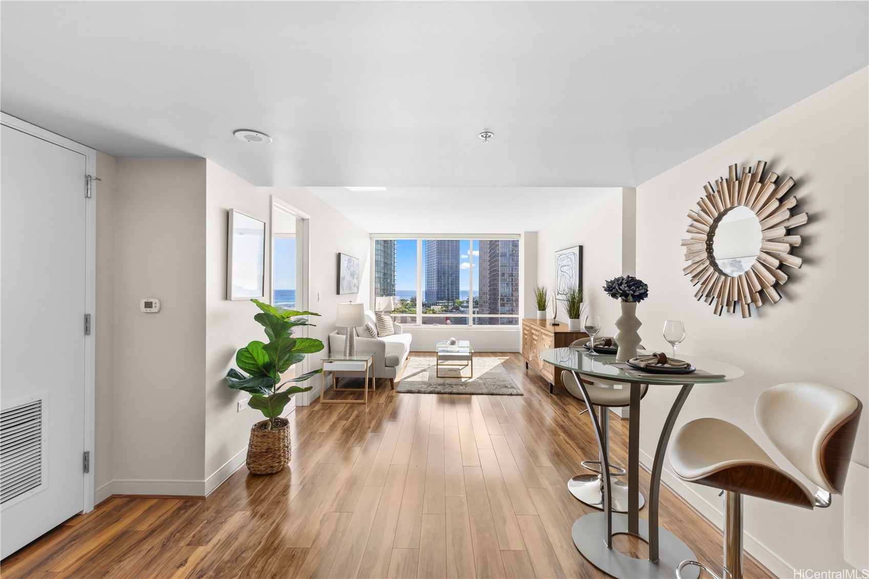 1009 Kapiolani Boulevard 1706