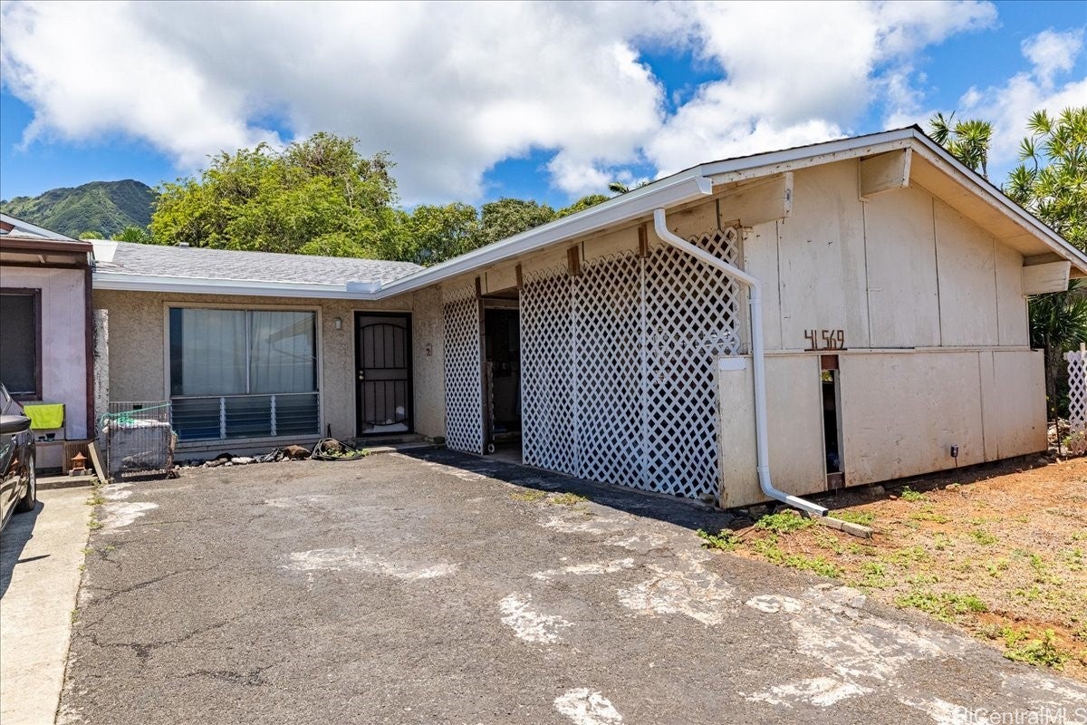 41-569 Inoaole Street