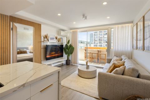 444 Kanekapolei Street PH-F (1605) Honolulu HI 96815